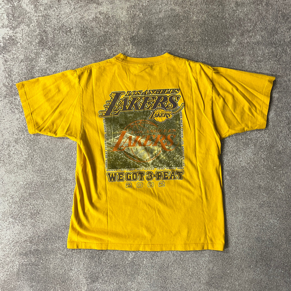 Y2K Los Angeles Lakers Lakers 3-Peat Big Logo Tee L
