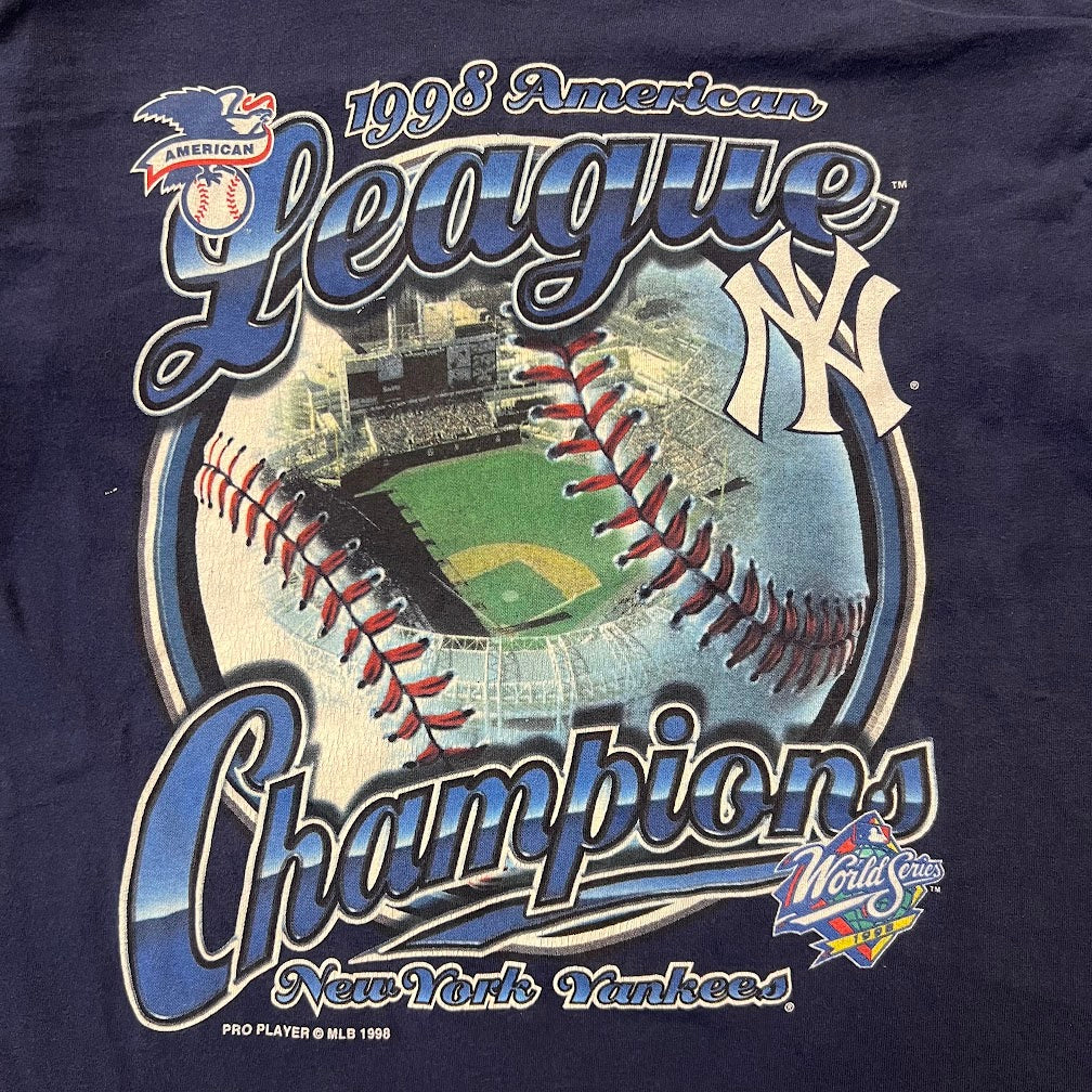 90s New York Yankees MLB Pro Player Big Logo Cracked Print Vintage Tee L