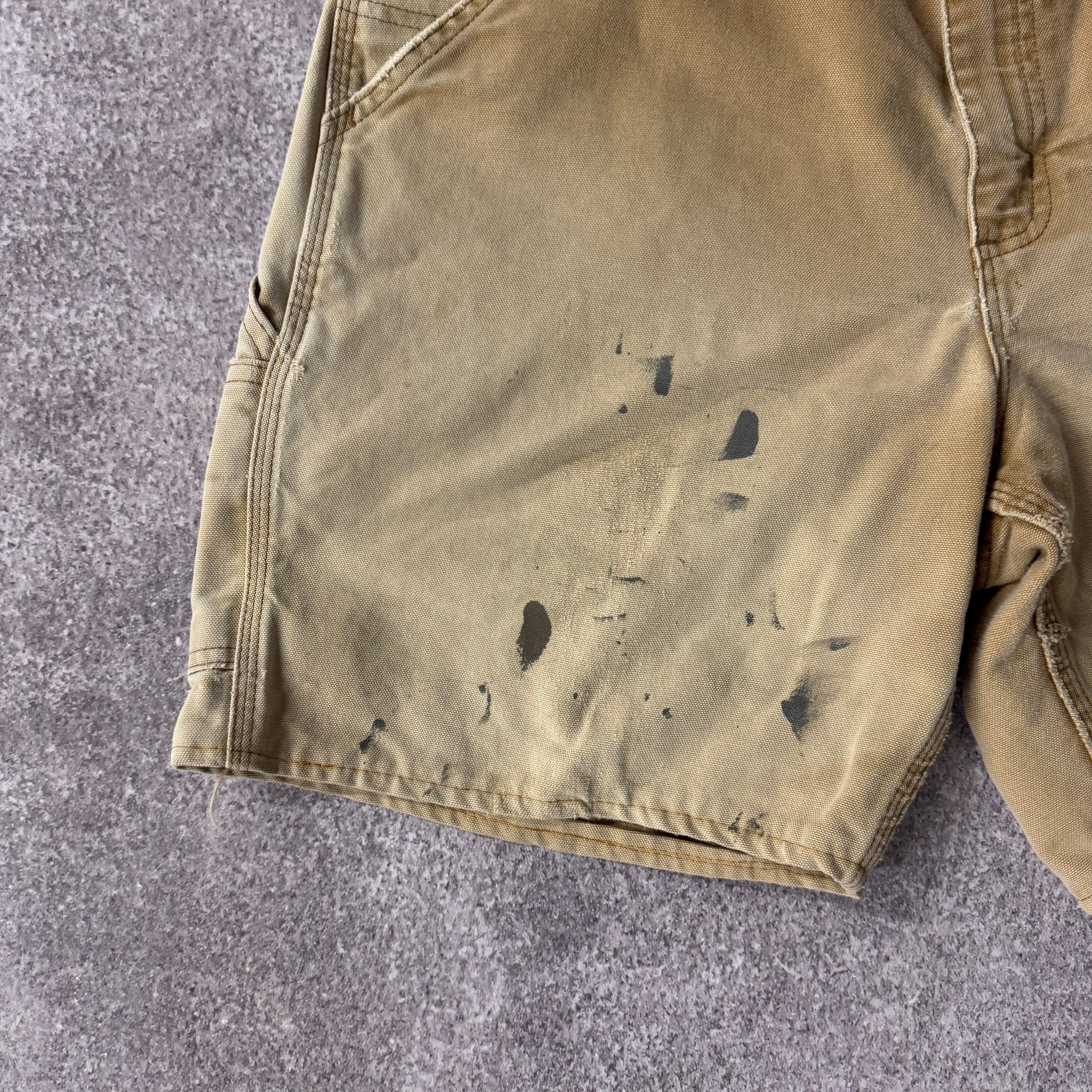 Y2K Carhartt Washed Duck Work Carpenter Shorts Brown Distressed 34W x 8.5L