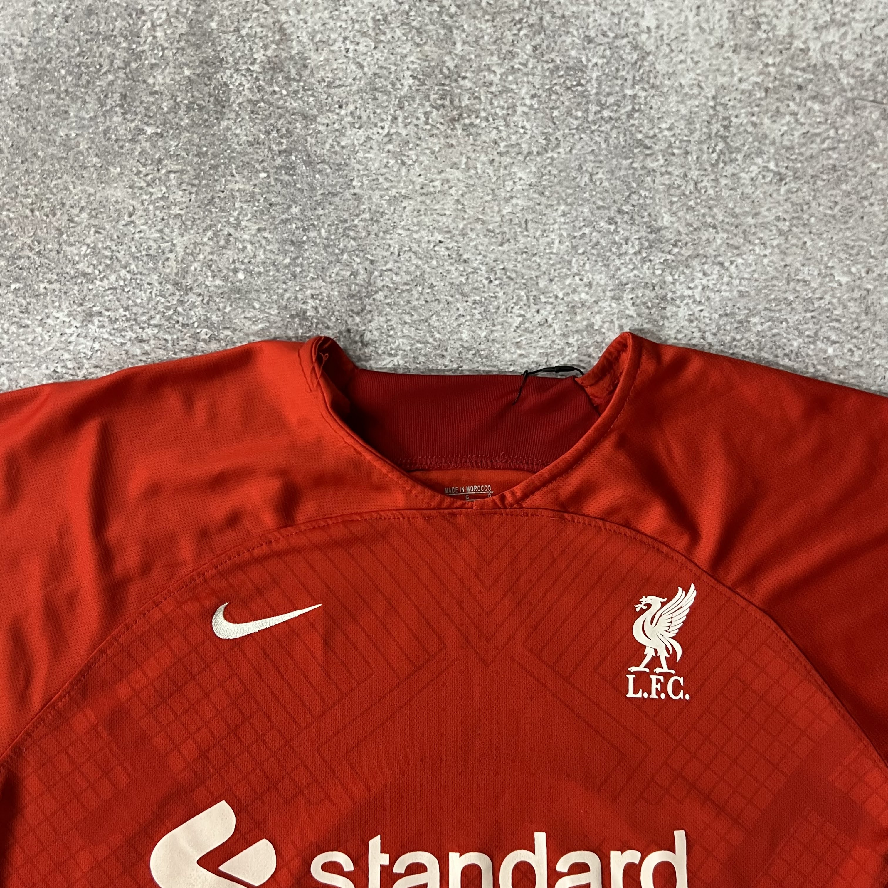 2020s Liverpool Mo Salah Nike Red Back Graphic Jersey L