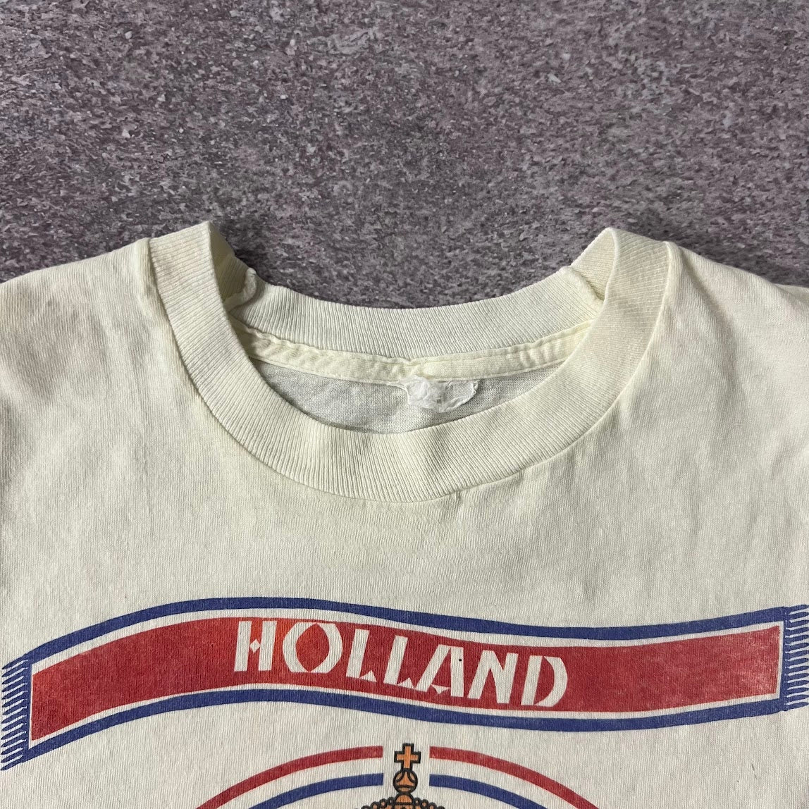 90s Soccer European Soccer Championship Cream Back Graphic Tee L