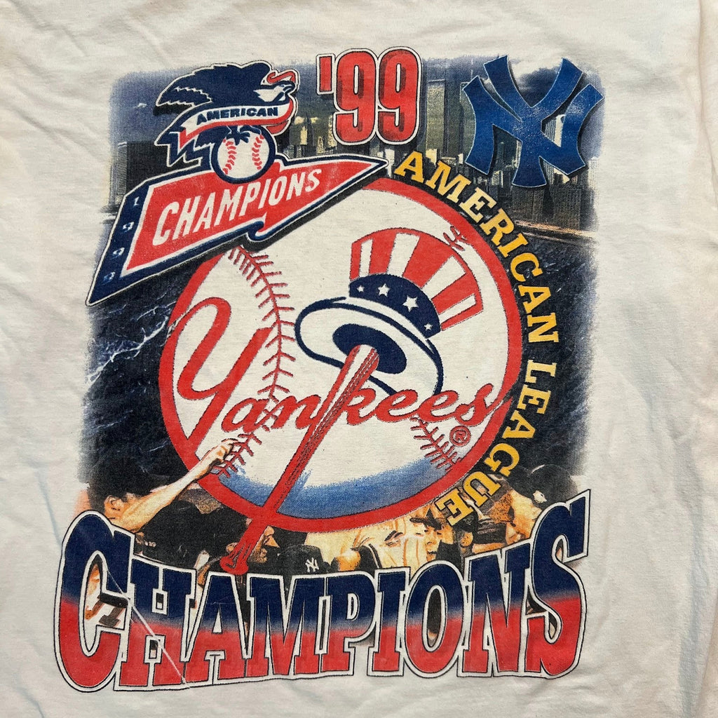 90s New York Yankees MLB Out Do Big Logo Double Stitch Faded Tee L