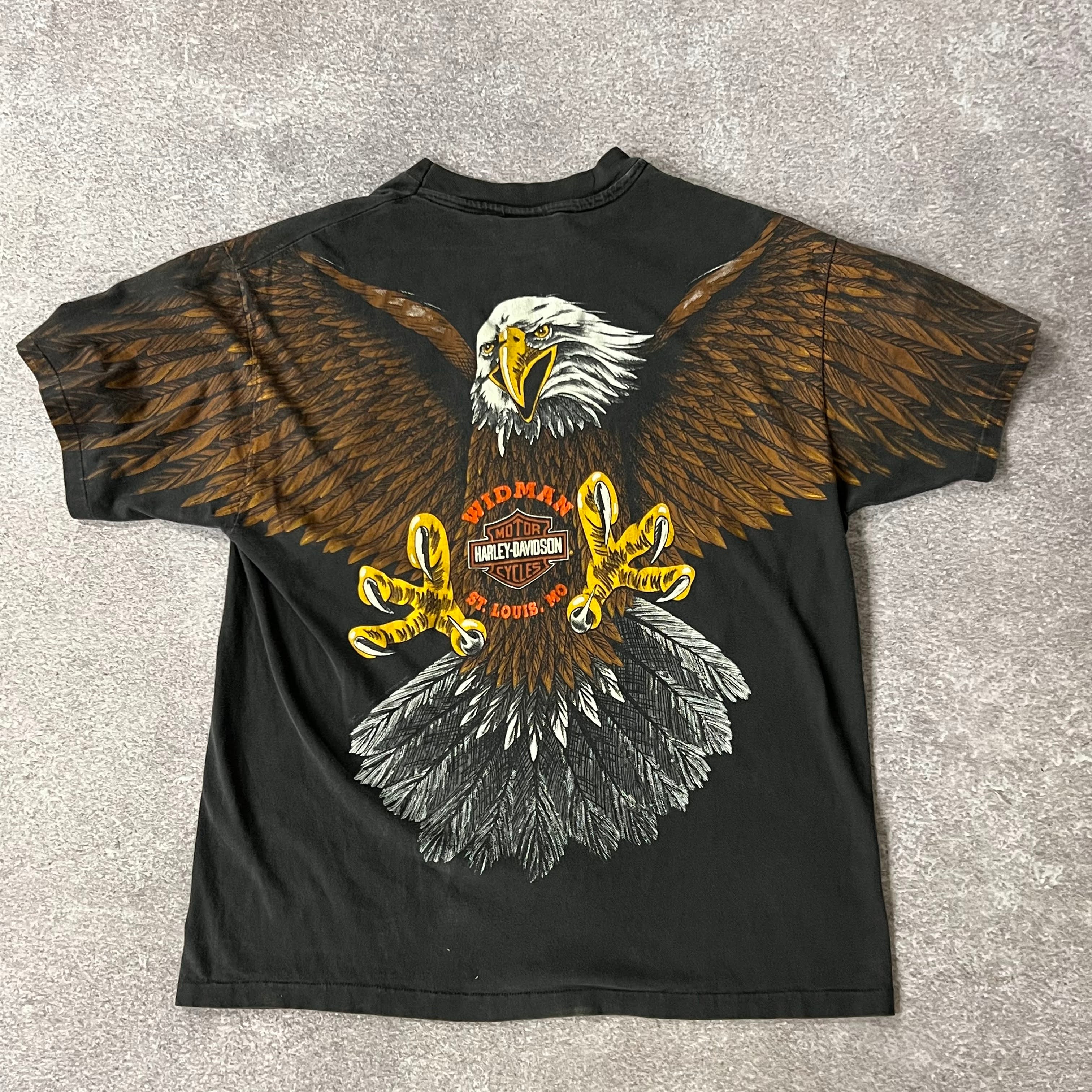 90s Harley Davidson St, Louis, MO Gray Worn In Tee L