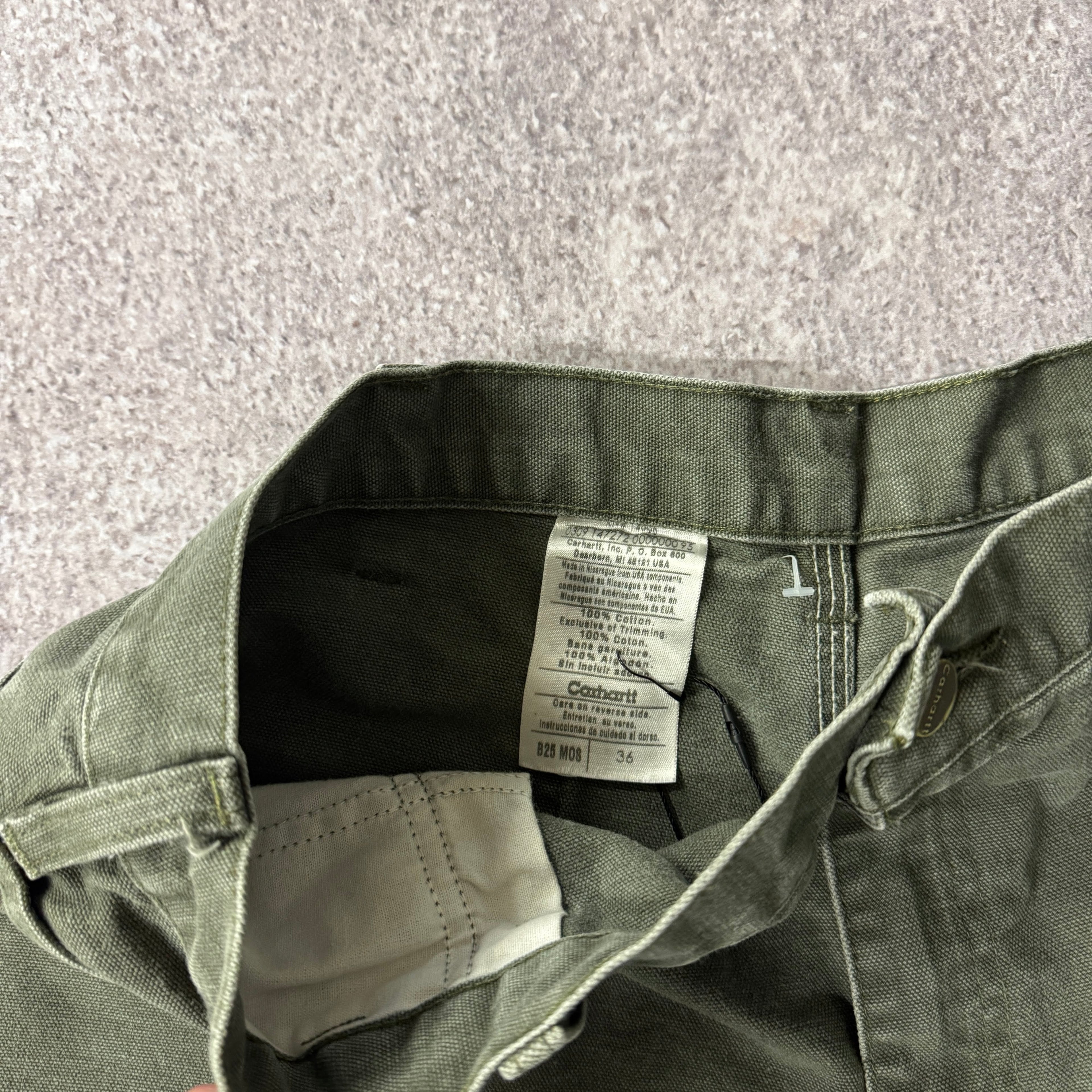 Y2K Carhartt Duck Canvas Green Worn In Shorts 36W x 9L