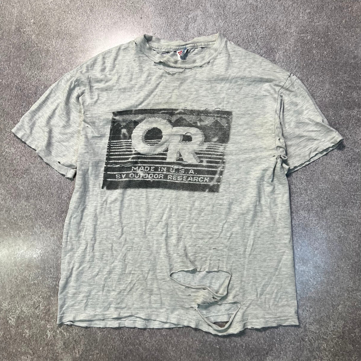 Y2K Outdoor Research Big Logo Distressed Single Stitch Vintage Tee L