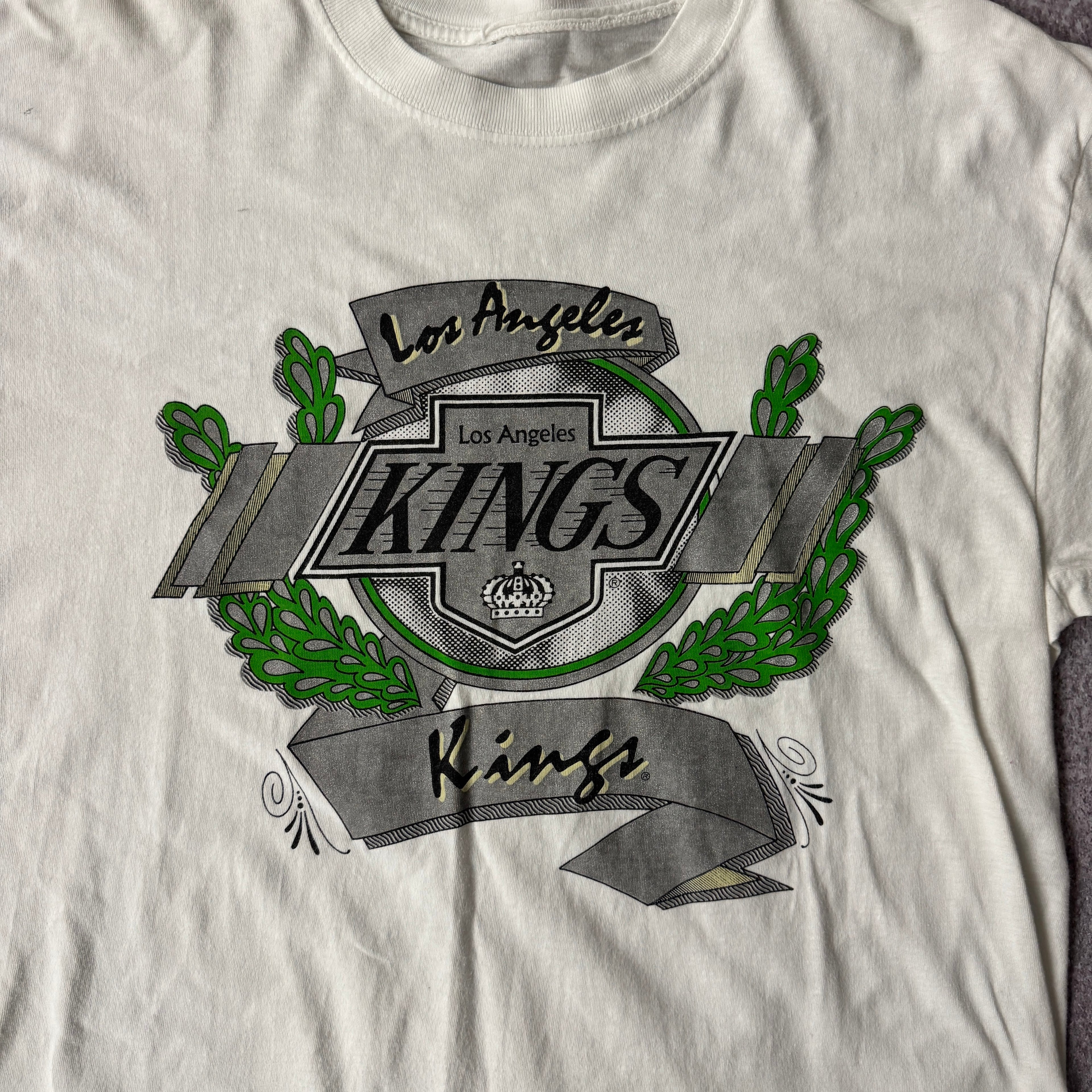 90s Los Angeles Kings Green Chevron Big Logo Tee L