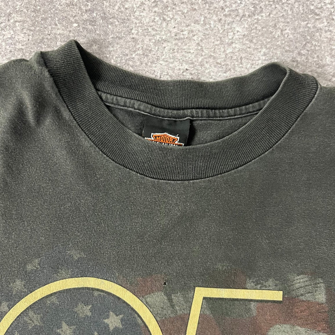 90s Harley Davidson Ellington, CT Gray Worn In Tee XL
