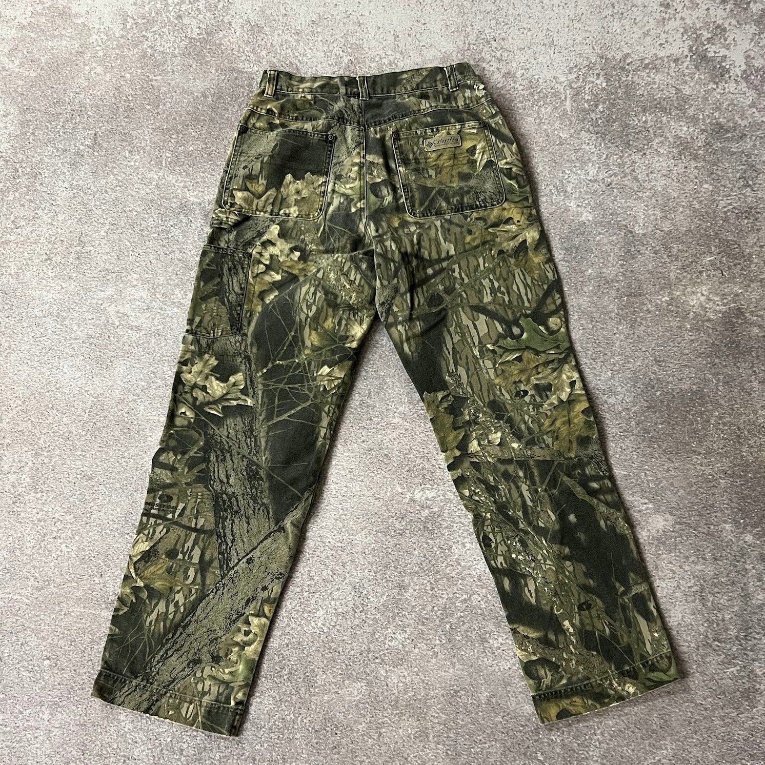 Y2K Columbia Mossy Oak Real-Tree Camo Pants 32W x 32L
