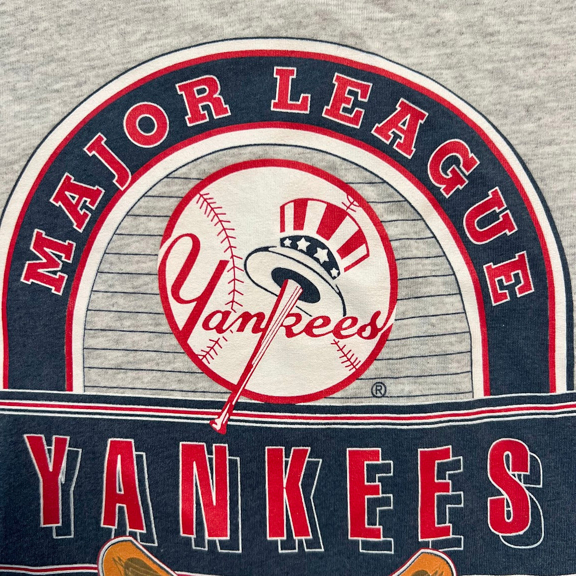 90s New York Yankees MLB Hanes Big Logo Single Stitch Faded Vintage Tee XL