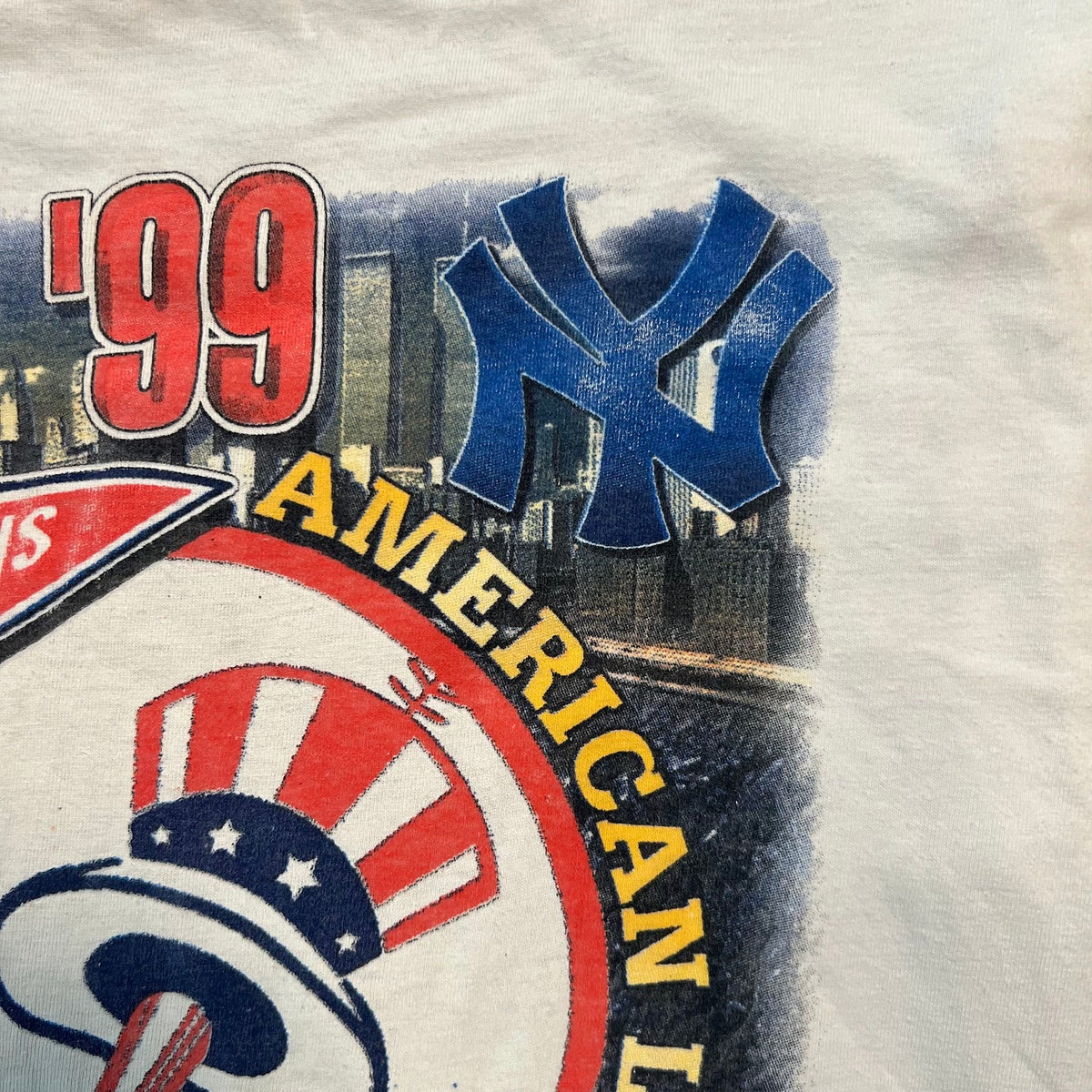 90s New York Yankees MLB Out Do Big Logo Double Stitch Faded Tee L