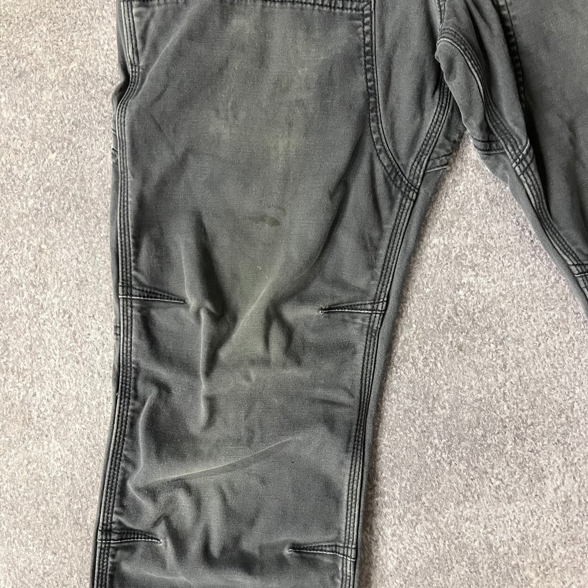 Modern Carhartt Workwear Faded Relaxed Gray Streetwear Pants 31x32
