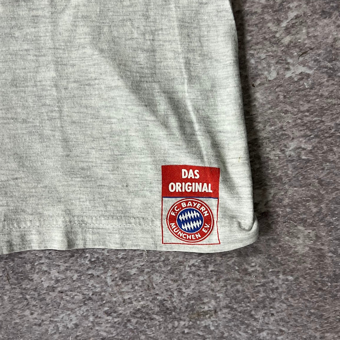 90s FC Bayern Munich Jerzees Gray Big Logo Tee XL
