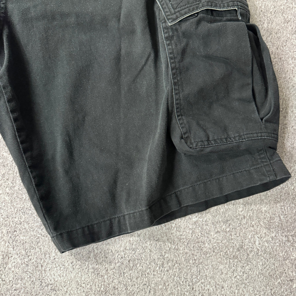Y2K PLUGG Cargo Shorts Black Oversized 36W x 11L