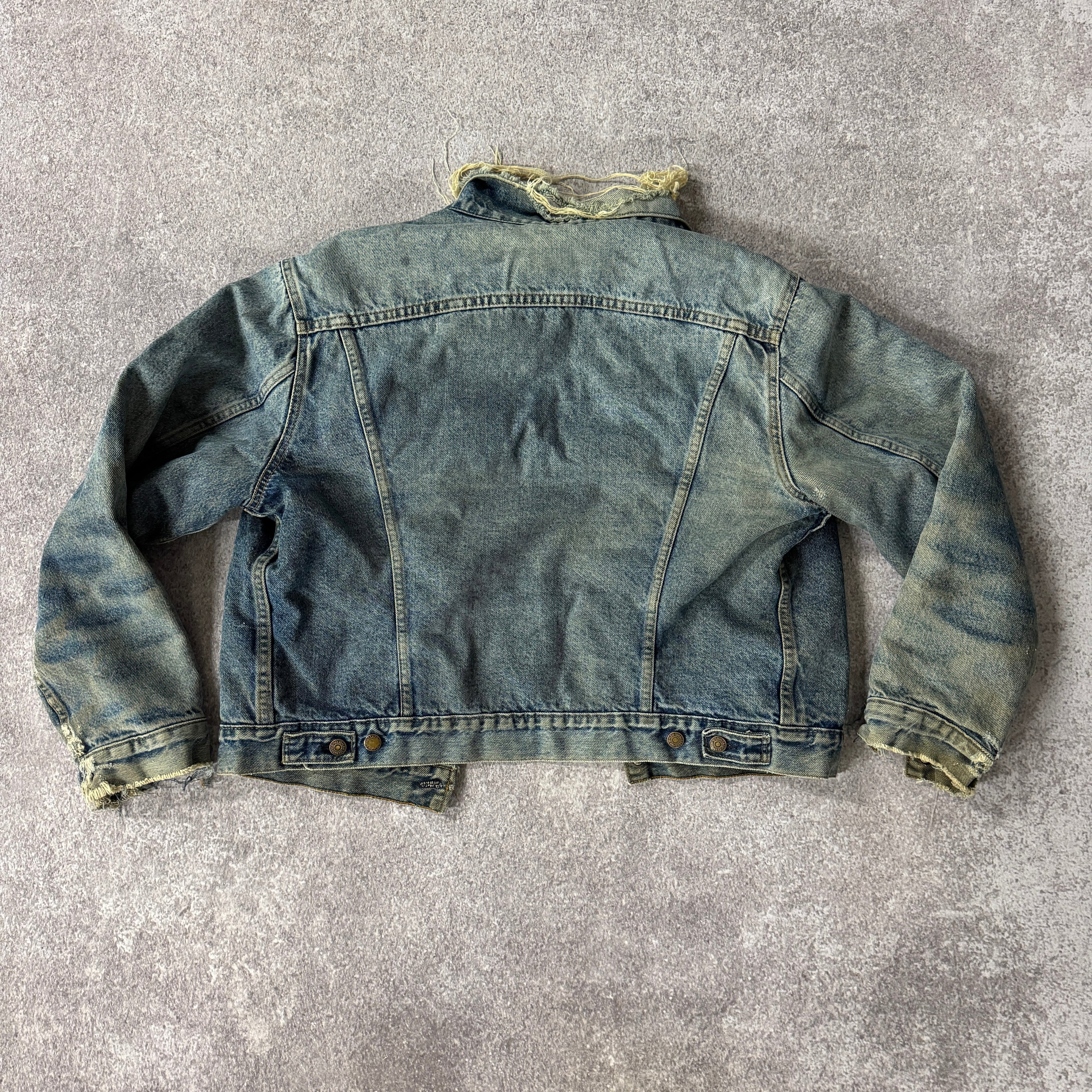 80s Levi's Medium Wash/Denim Trucker Jacket Blue Distressed L