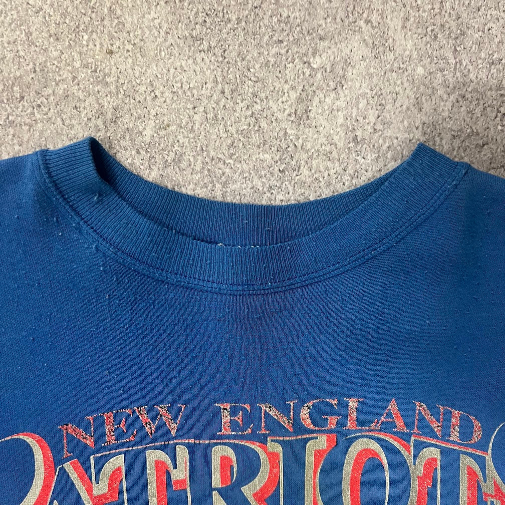 90s New England Patriots NFL Big Logo Distressed Cracked Print Crewneck XL