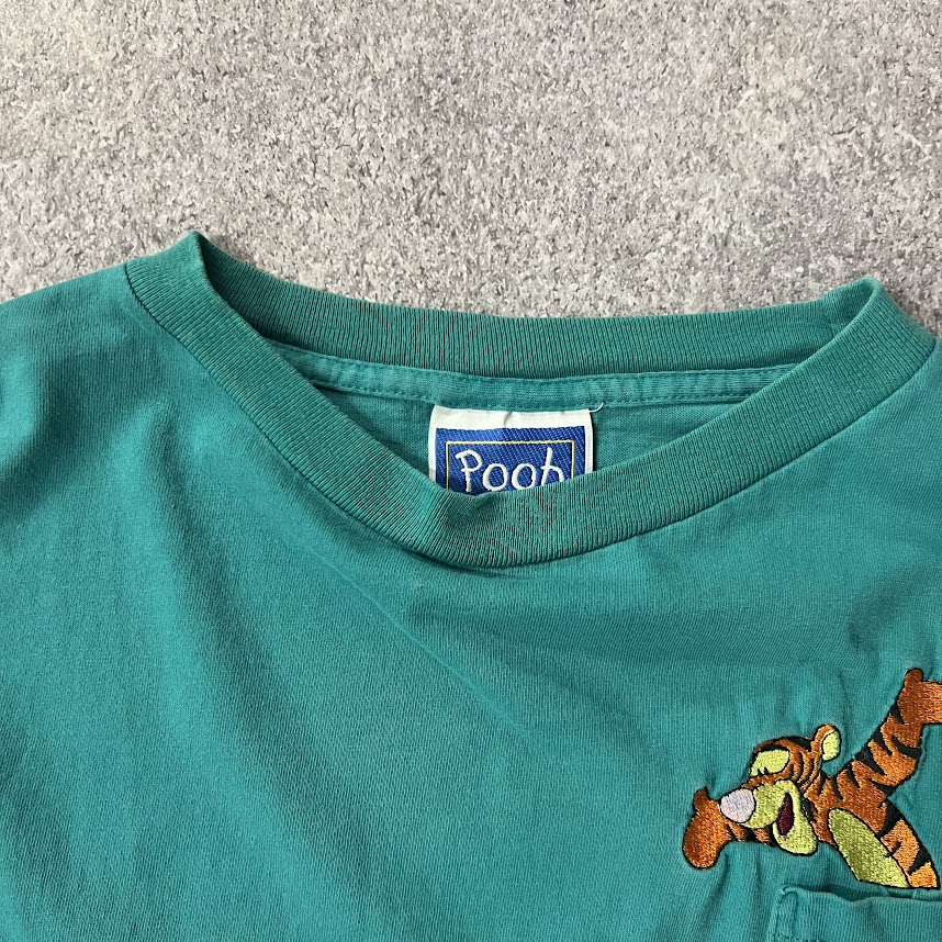 90s Disney Winnie the Pooh Embroidered Vintage Streetwear Tee XL