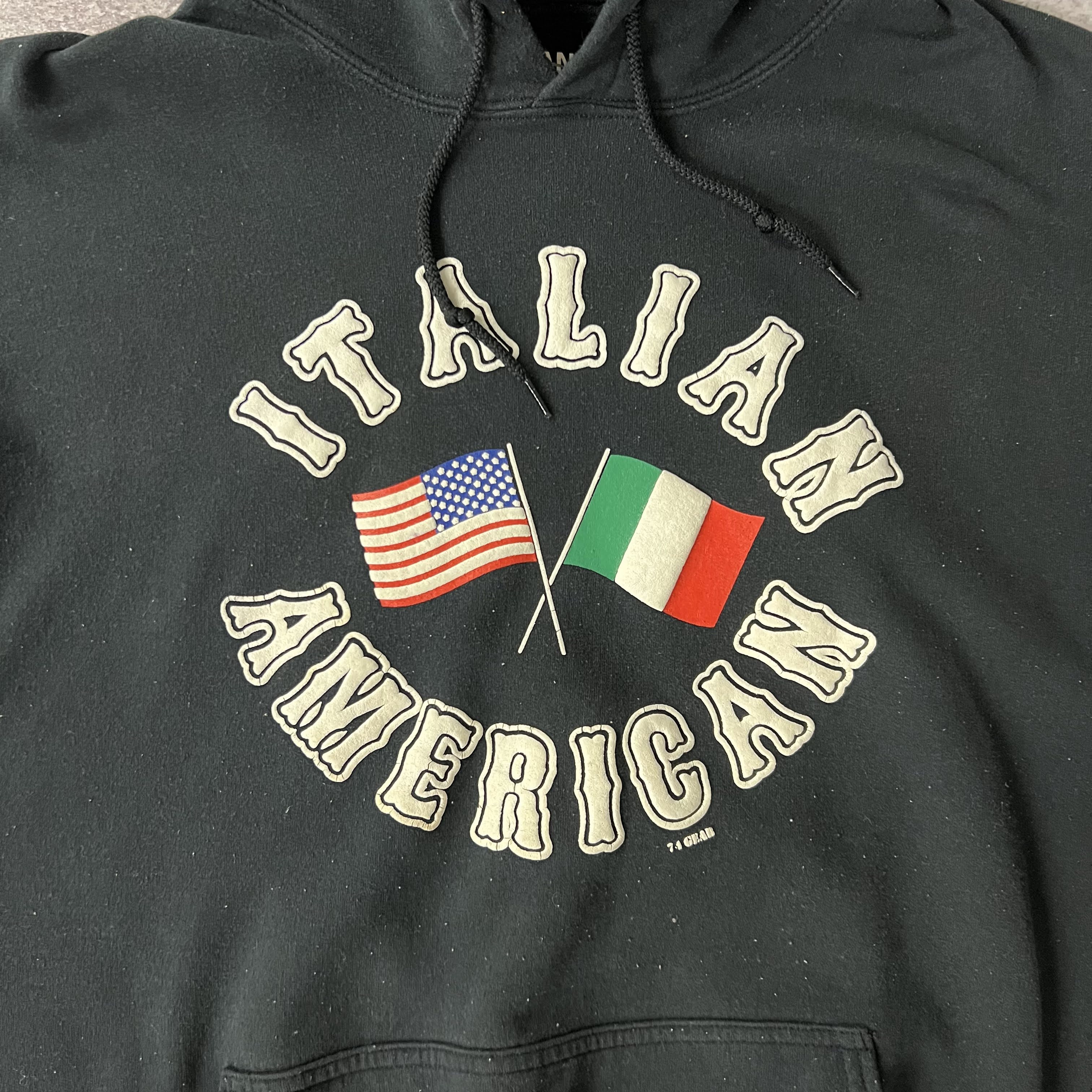 Y2K Gildan Italian Cracked Print Hoodie XXL