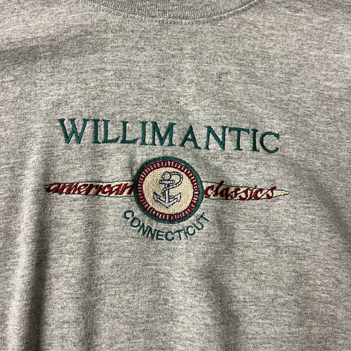 90s Willimantic Connecticut Smile Embroidered Made in USA Crewneck XL