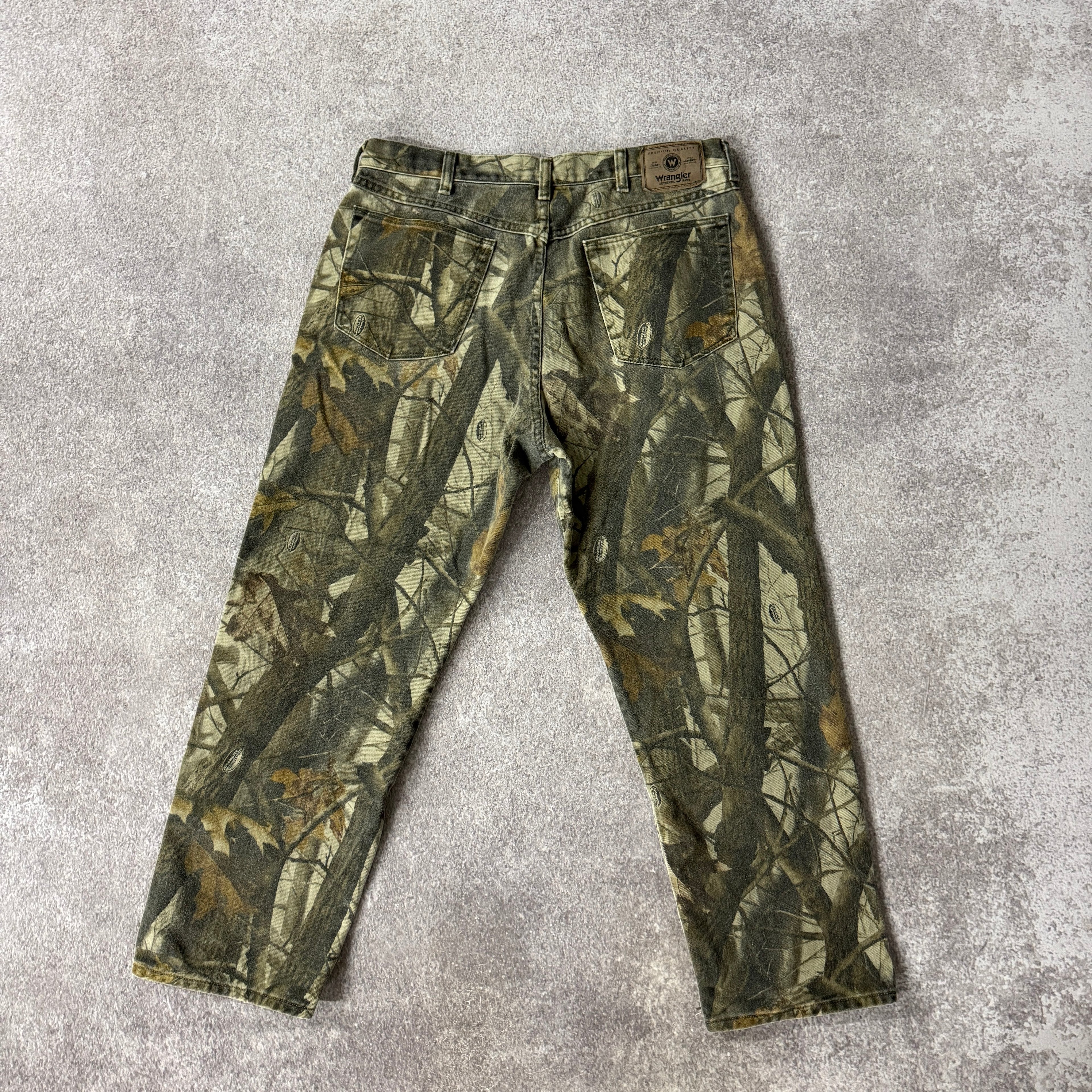 90s Wrangler Realtree Hardwoods Camo Multi Pants 36W x 30L