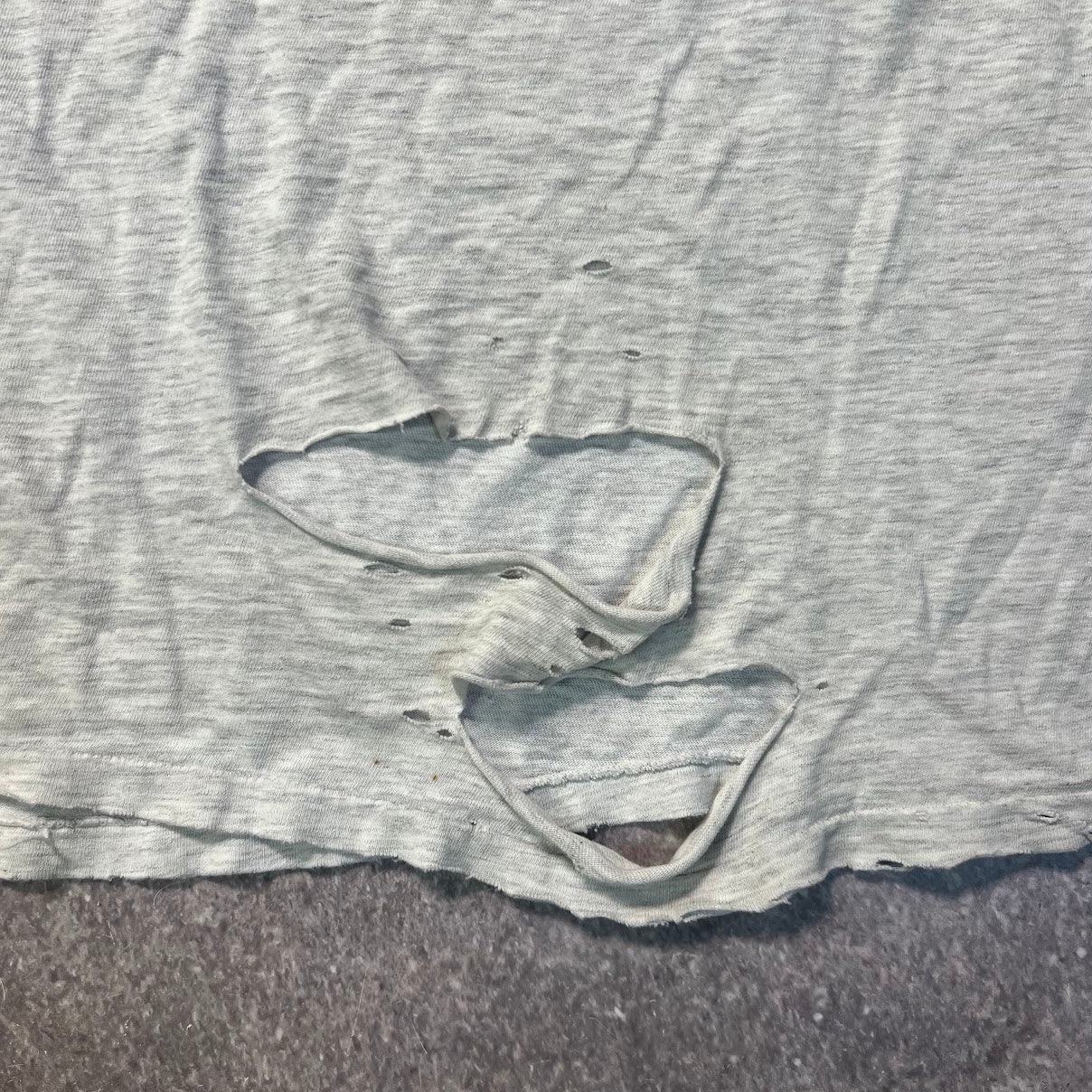 Y2K Outdoor Research Big Logo Distressed Single Stitch Vintage Tee L