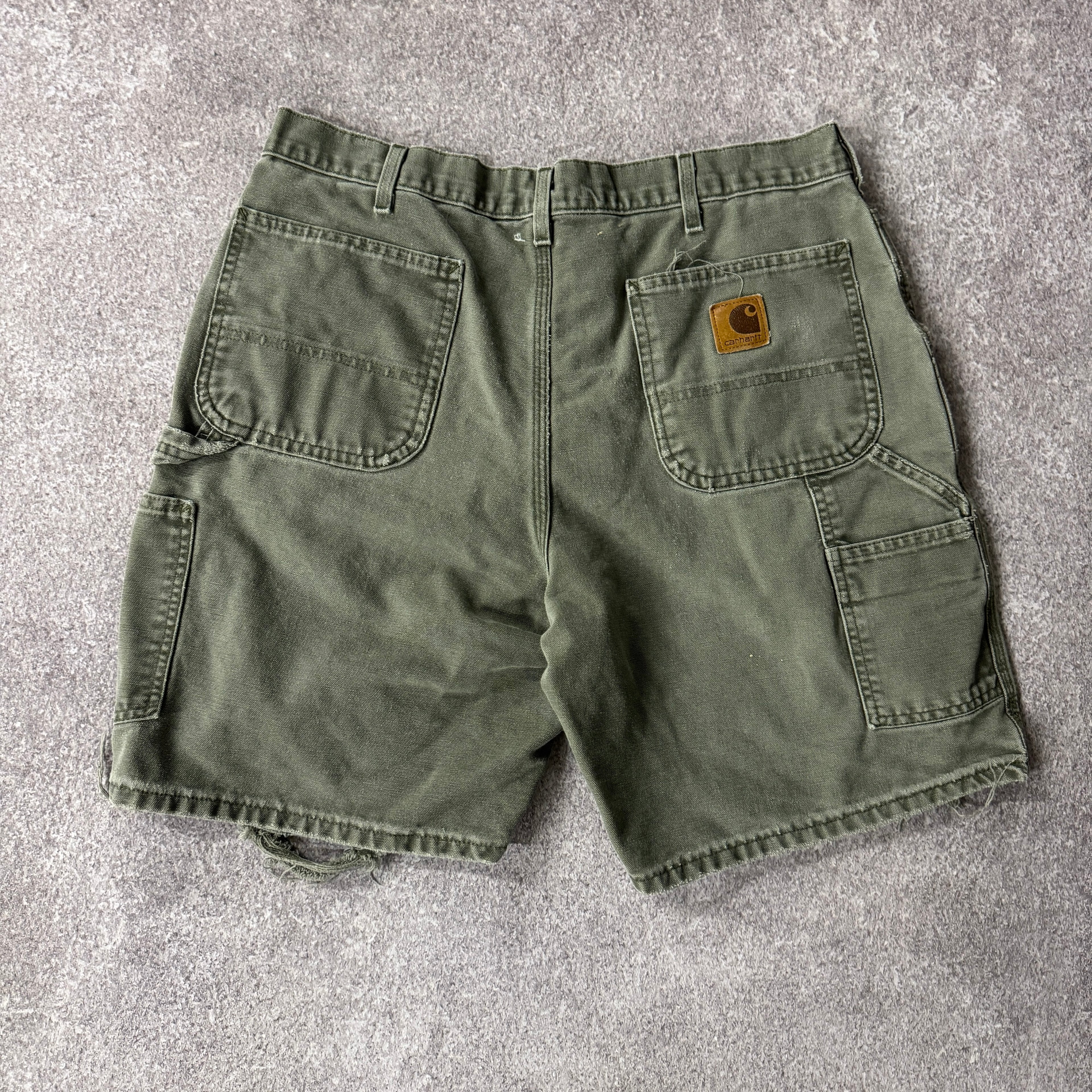 Y2K Carhartt Washed Duck Work Carpenter Shorts Green Distressed 36W x 9L