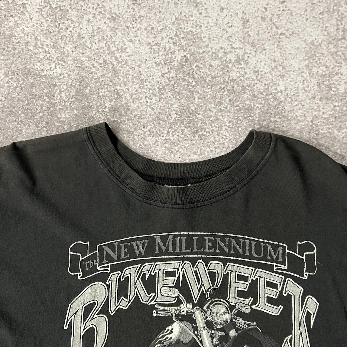 Y2K Daytona Beach, FL Worn In Tee XL