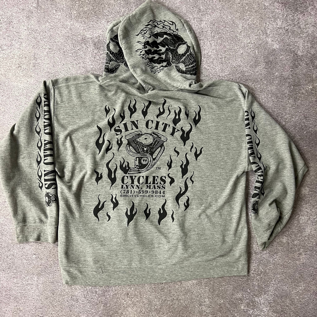 Y2K Gildan Lynn, Massachusetts Gray Worn In Hoodie XL