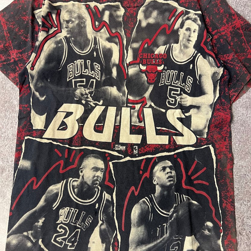 90s Chicago Bulls NBA Salem Sportswear All Over Print Single Stitch Tee L