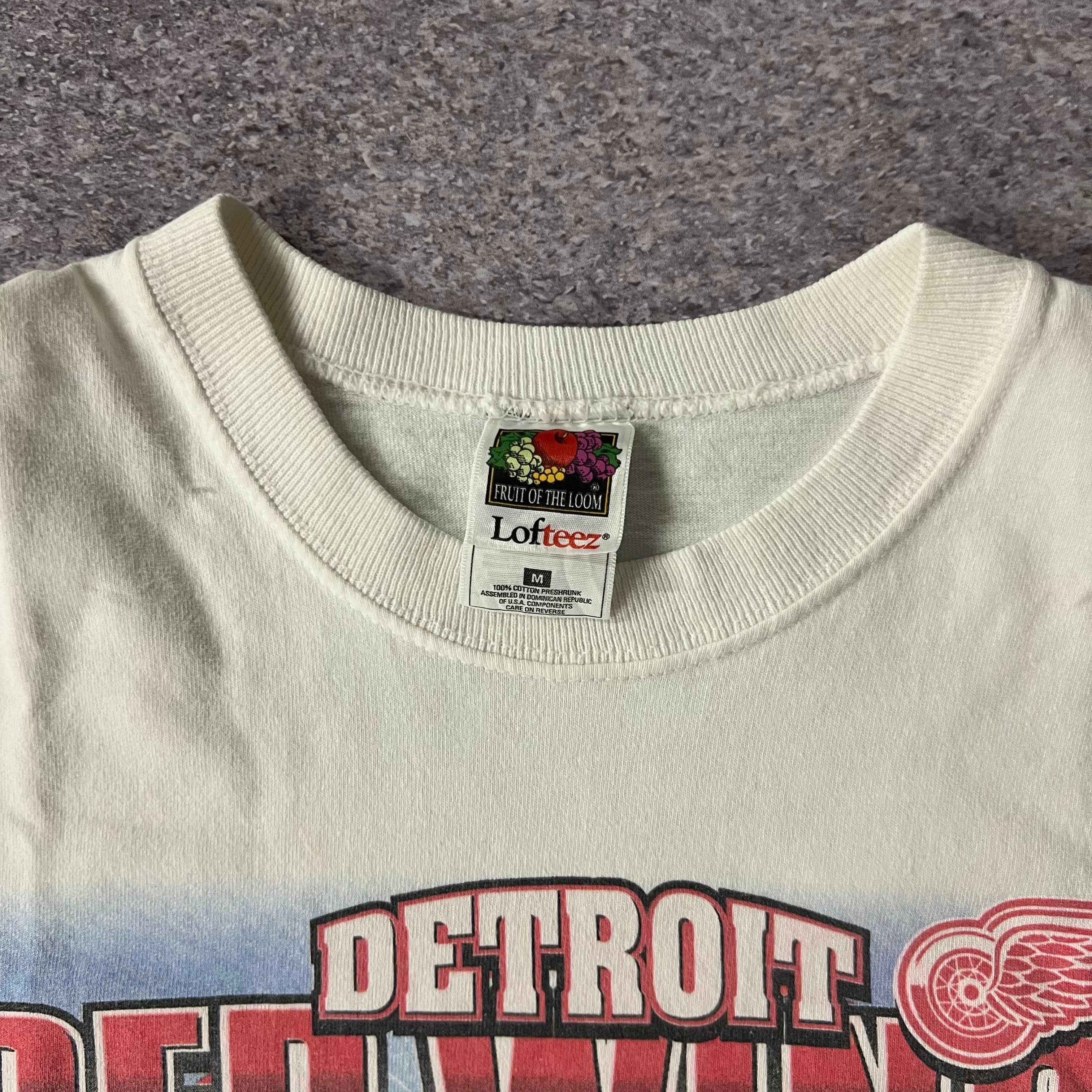 90s Detroit Red Wings Fruit of the Loom Big Logo Faded Tee M