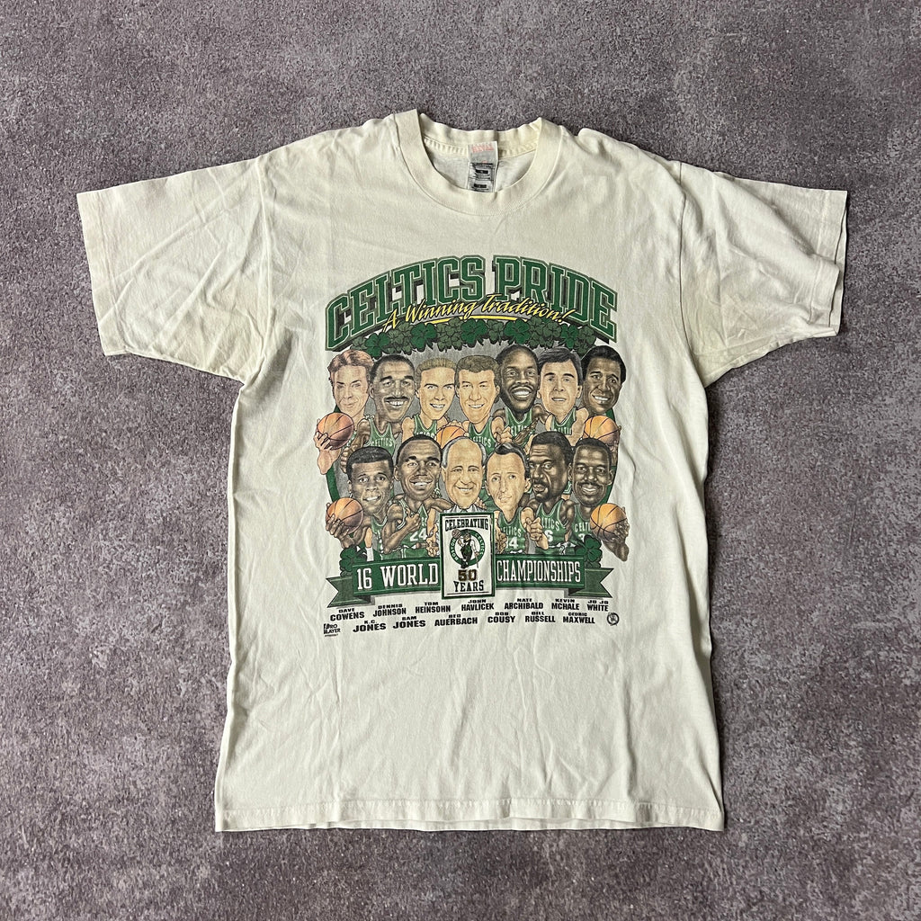 Y2K Boston Celtics Fruit of the Loom Sun Faded Tee L