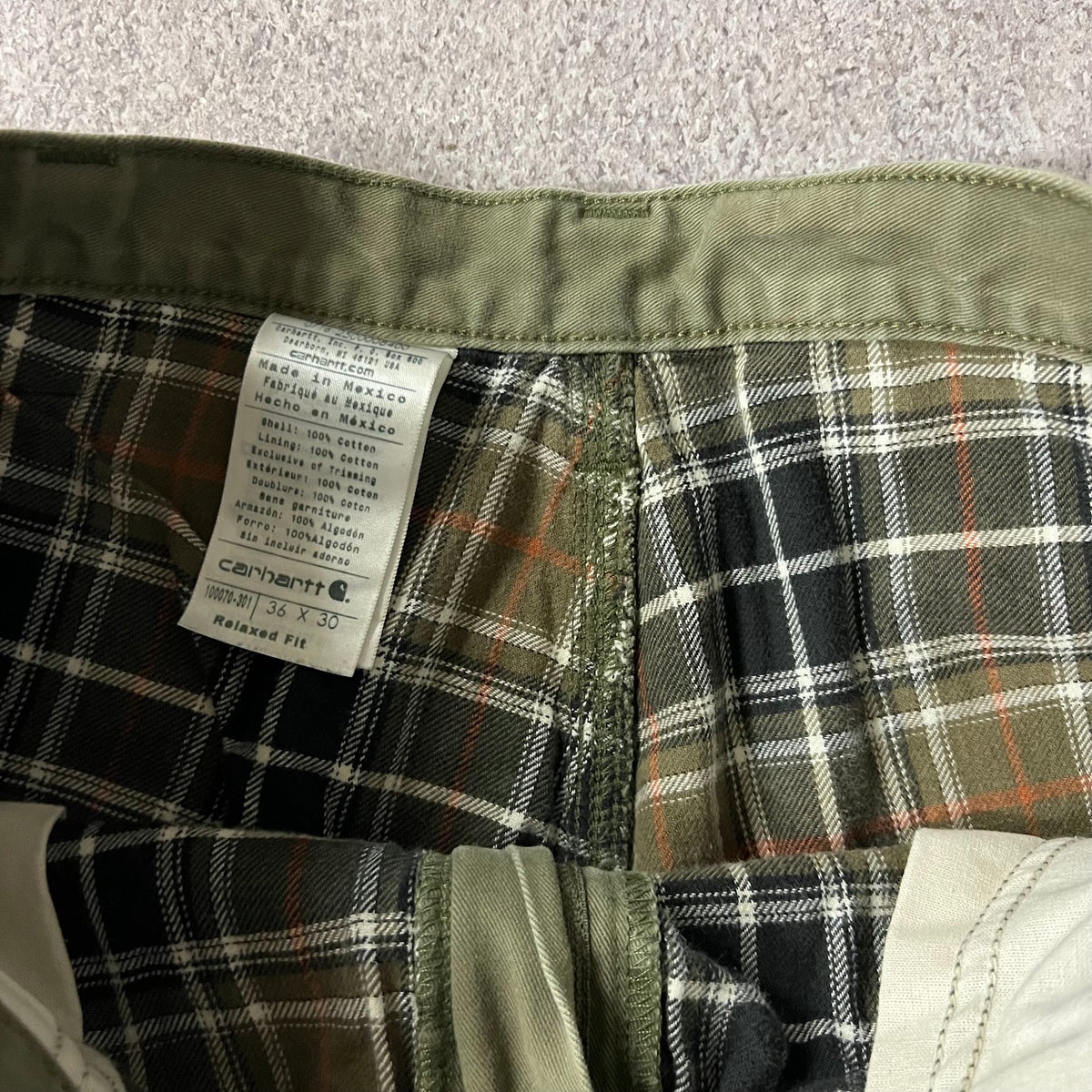 2010s Carhartt Workwear Faded Relaxed Green Vintage Pants 36x30