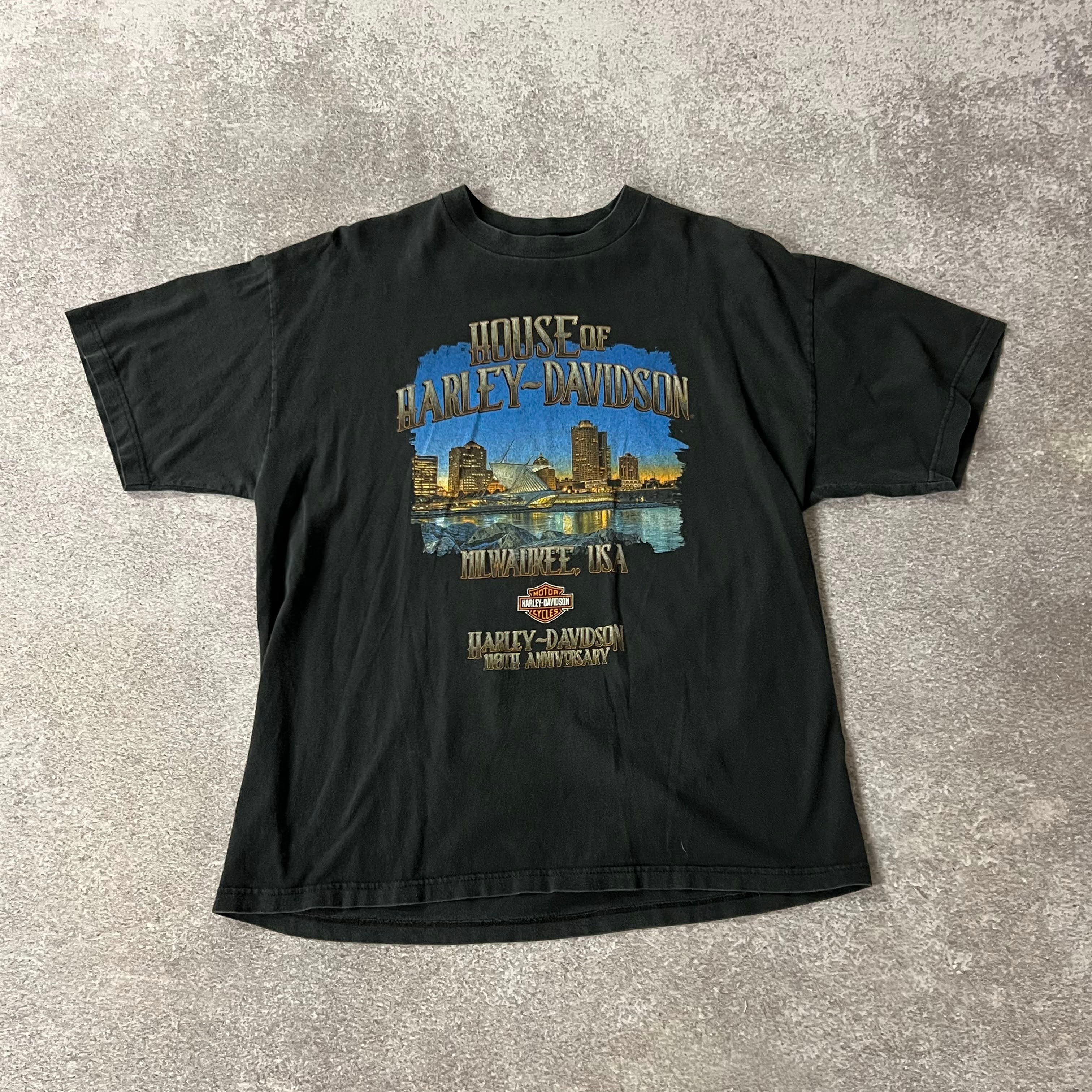 2010s Harley Davidson Milwaukee Worn In Tee XL